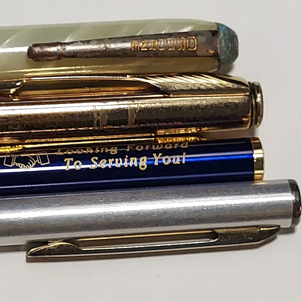 Assorted Vintage Ballpoint Twist Pen‎ Bundle Lot